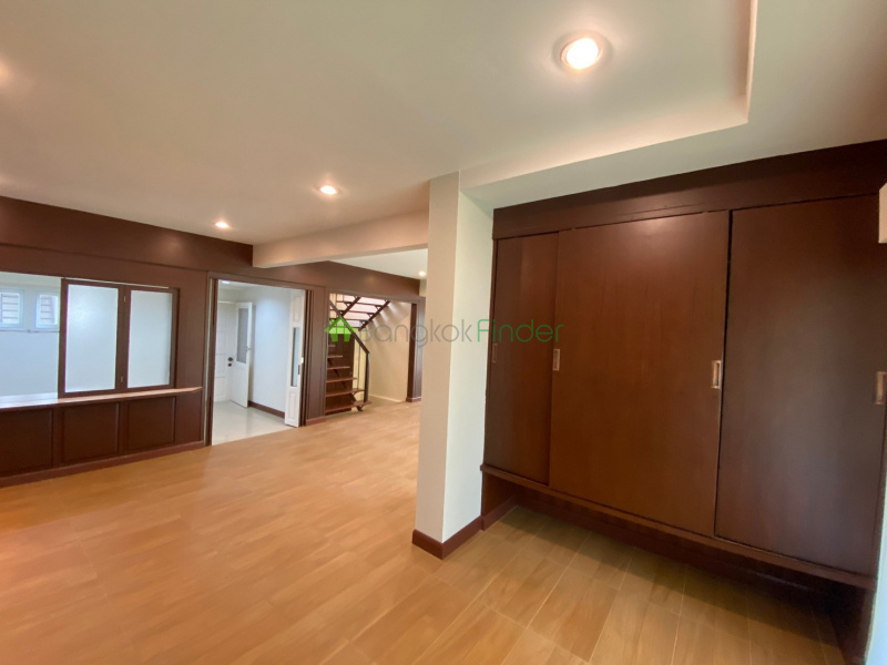 Sukhumvit Thonglor, Thonglor, Bangkok, Thailand, 4 Bedrooms Bedrooms, ,5 BathroomsBathrooms,House,For Rent,Sukhumvit Thonglor,5