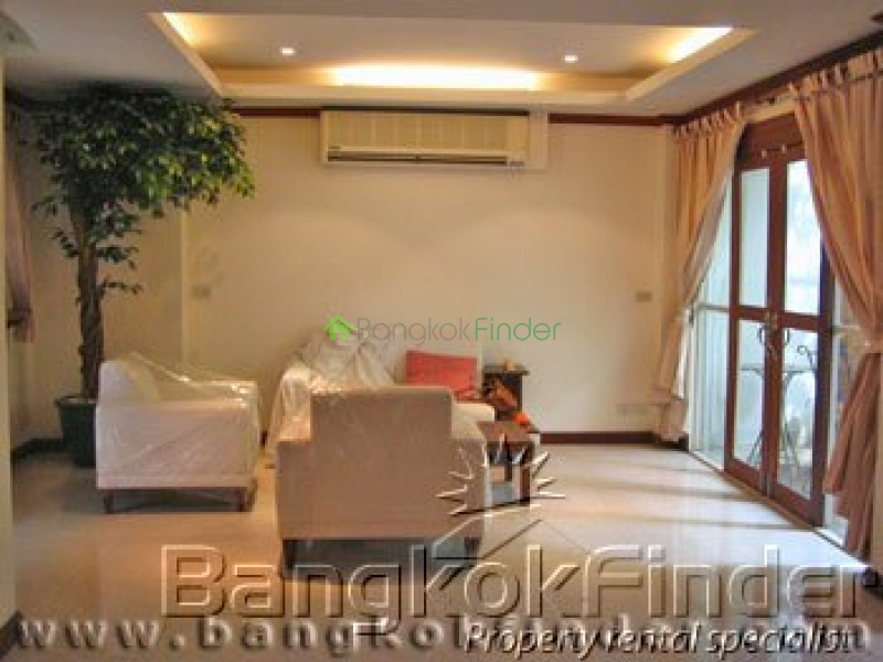 Sukhumvit Phrom Phong, Phrom Phong, Bangkok, Thailand, 4 Bedrooms Bedrooms, ,5 BathroomsBathrooms,House,For Rent,Sukhumvit Phrom Phong,25