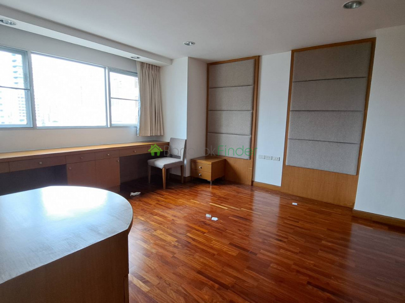 Sukhumvit Phrom Phong, Phrom Phong, Bangkok, Thailand, 4 Bedrooms Bedrooms, ,4 BathroomsBathrooms,Condo,For Rent,Bangkok View Tower,Sukhumvit Phrom Phong,31