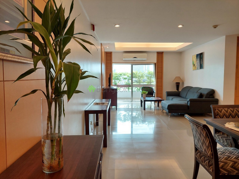 Soi Ngamduplee Sathorn, Sathorn, Bangkok, Thailand, 2 Bedrooms Bedrooms, ,2 BathroomsBathrooms,Condo,For Rent,Esmeralda Apartments,Soi Ngamduplee Sathorn,39