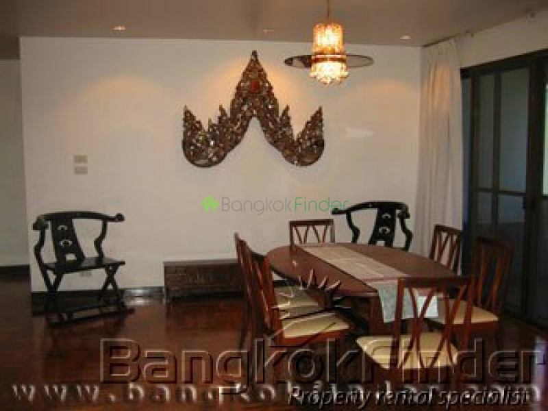 Ploenchit-Chidlom, Ploenchit, Bangkok, Thailand, 3 Bedrooms Bedrooms, ,2 BathroomsBathrooms,Condo,For Rent,Ruamrudee Garden House,Ploenchit-Chidlom,49