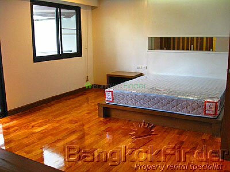 Sukhumvit Asoke, Asoke, Bangkok, Thailand, 3 Bedrooms Bedrooms, ,3 BathroomsBathrooms,Condo,For Rent,Cosmo Villa,Sukhumvit Asoke,50