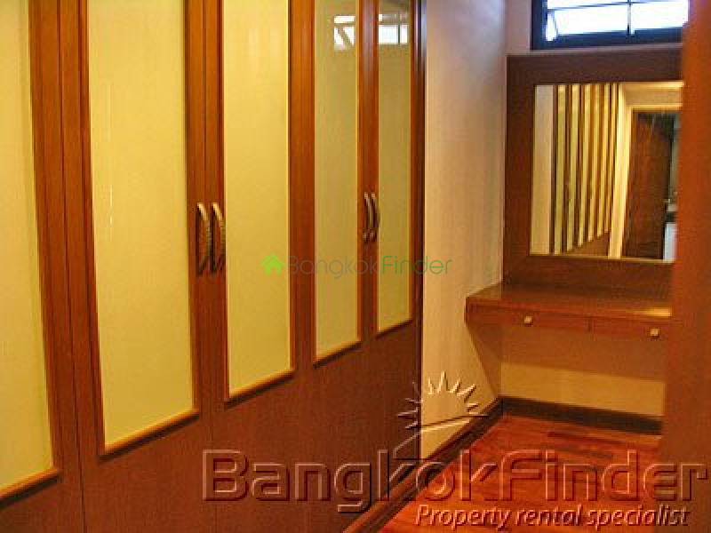 Sukhumvit Asoke, Asoke, Bangkok, Thailand, 3 Bedrooms Bedrooms, ,3 BathroomsBathrooms,Condo,For Rent,Cosmo Villa,Sukhumvit Asoke,50