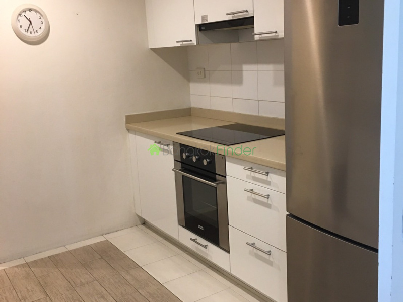 Sukhumvit Nana, Nana, Bangkok, Thailand, 3 Bedrooms Bedrooms, ,3 BathroomsBathrooms,Condo,For Rent,Wattana Suites,Sukhumvit Nana,61