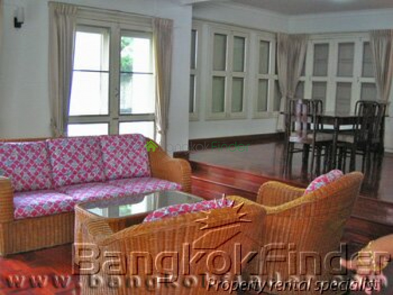 Sukhumvit Phrom Phong, Phrom Phong, Bangkok, Thailand, 3 Bedrooms Bedrooms, ,4 BathroomsBathrooms,House,For Rent,Sukhumvit Phrom Phong,91