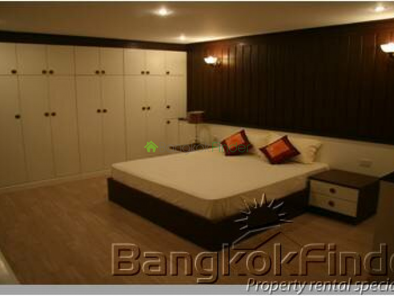 Sukhumvit Ekamai, Ekamai, Bangkok, Thailand, 3 Bedrooms Bedrooms, ,3 BathroomsBathrooms,Condo,For Rent,Regent II,Sukhumvit Ekamai,99