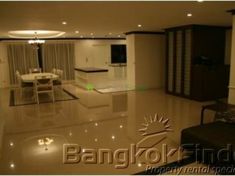 Sukhumvit Ekamai, Ekamai, Bangkok, Thailand, 3 Bedrooms Bedrooms, ,3 BathroomsBathrooms,Condo,For Rent,Regent II,Sukhumvit Ekamai,99