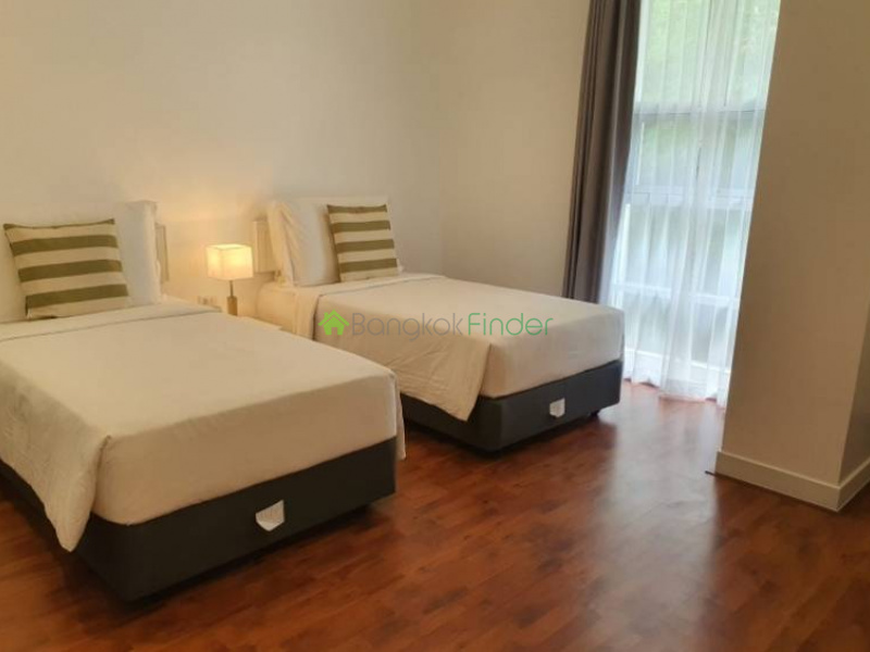 Sukhumvit Ekamai, Ekamai, Bangkok, Thailand, 3 Bedrooms Bedrooms, 4 Bathrooms, Bathrooms, Condo For Rent, Ekamai Garden, Sukhumvit Ekamai,101