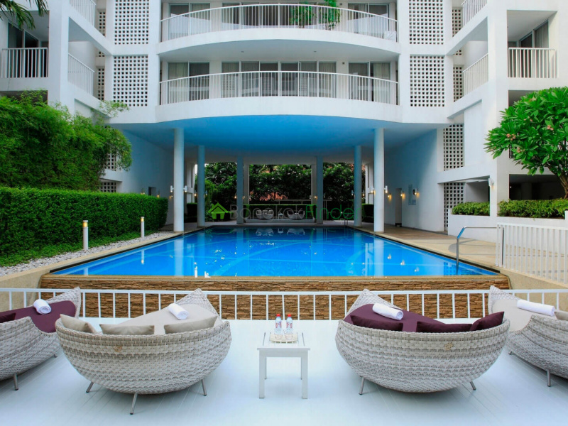 Sukhumvit Ekamai, Ekamai, Bangkok, Thailand, 4 Bedrooms Bedrooms, ,5 BathroomsBathrooms,Condo,For Rent,Ekamai Garden,Sukhumvit Ekamai,102