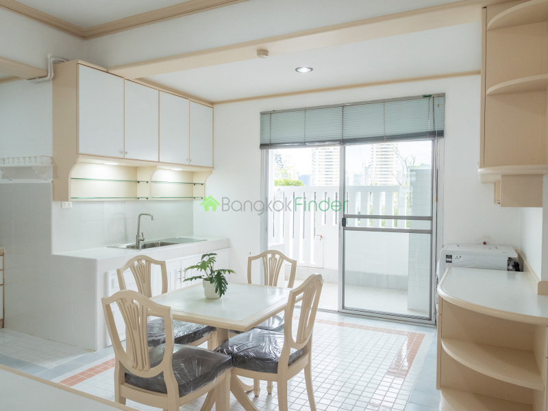 Sukhumvit Thonglor, Thonglor, Bangkok, Thailand, 3 Bedrooms Bedrooms, ,3 BathroomsBathrooms,Condo,For Rent,KC Court,Sukhumvit Thonglor,137