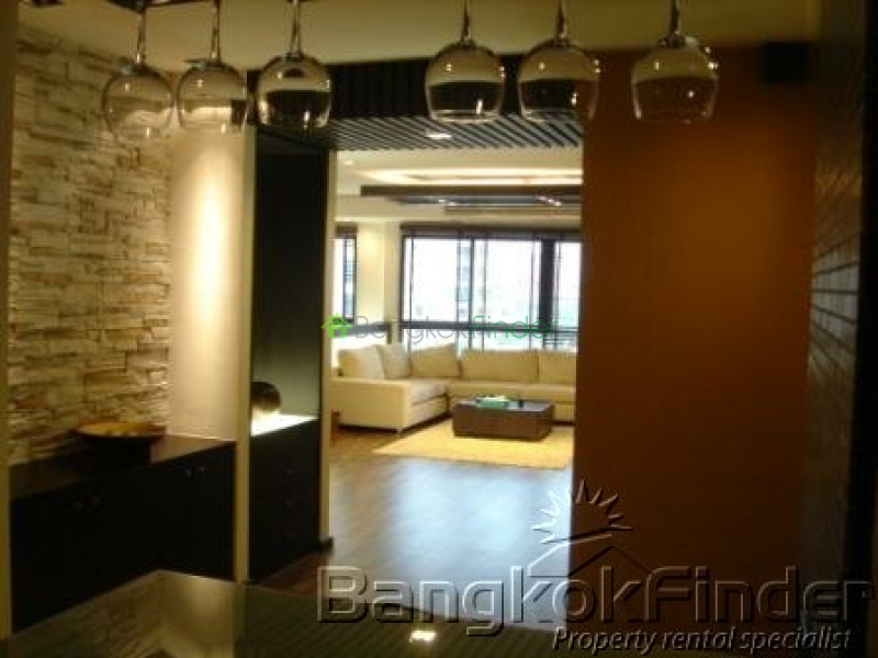 Ploenchit-Chidlom, Ploenchit, Bangkok, Thailand, 1 Bedroom Bedrooms, ,2 BathroomsBathrooms,Condo,For Rent,Baan Ploenchit,Ploenchit-Chidlom,158