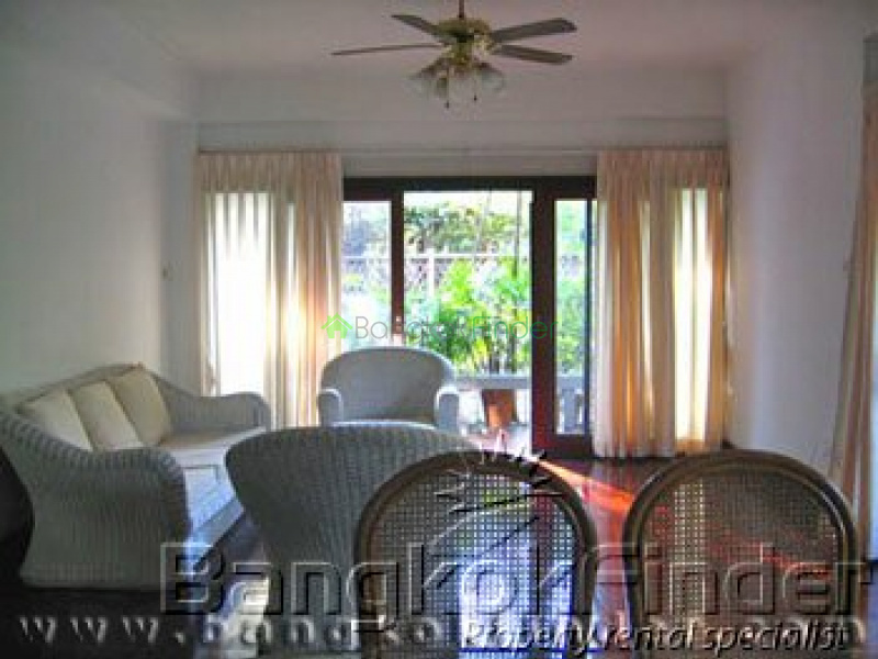 Sukhumvit Thonglor, Thonglor, Bangkok, Thailand, 3 Bedrooms Bedrooms, ,2 BathroomsBathrooms,House,For Rent,Sukhumvit Thonglor,174