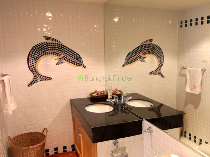 Sukhumvit-Phrom Phong, Phrom Phong, Bangkok, Thailand, 4 Bedrooms Bedrooms, ,4 BathroomsBathrooms,House,For Rent,Sukhumvit-Phrom Phong,208