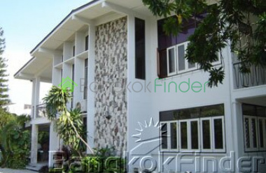 Sukhumvit-Thonglor, Thonglor, Bangkok, Thailand, 4 Bedrooms Bedrooms, ,4 BathroomsBathrooms,House,For Rent,Sukhumvit-Thonglor,218