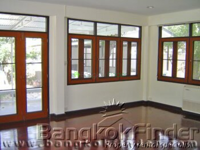 Sukhumvit-Thonglor, Thonglor, Bangkok, Thailand, 4 Bedrooms Bedrooms, ,4 BathroomsBathrooms,House,For Rent,Sukhumvit-Thonglor,218