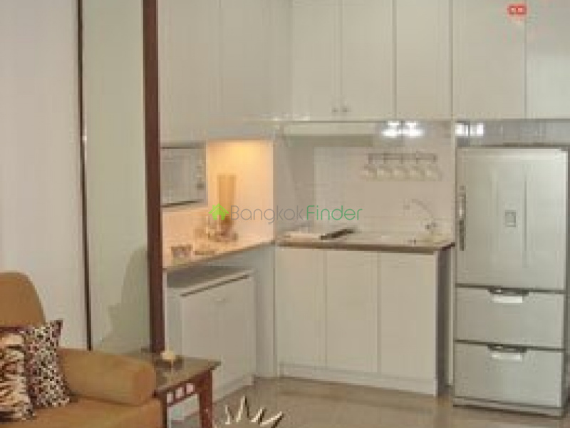 Sathorn, Sathorn, Bangkok, Thailand, 2 Bedrooms Bedrooms, ,1 BathroomBathrooms,Condo,For Rent,Sathorn House,Sathorn,224