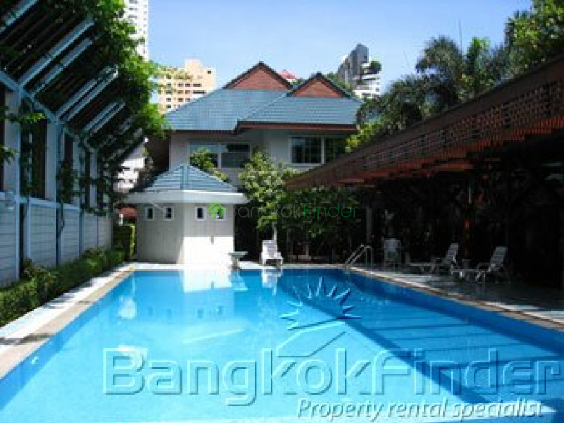 63 Sukhumvit, Ekamai, Bangkok, Thailand, 4 Bedrooms Bedrooms, ,4 BathroomsBathrooms,House,For Rent,Sukhumvit,243