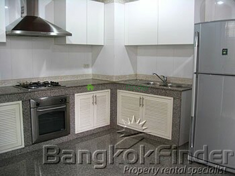 63 Sukhumvit, Ekamai, Bangkok, Thailand, 4 Bedrooms Bedrooms, ,4 BathroomsBathrooms,House,For Rent,Sukhumvit,243