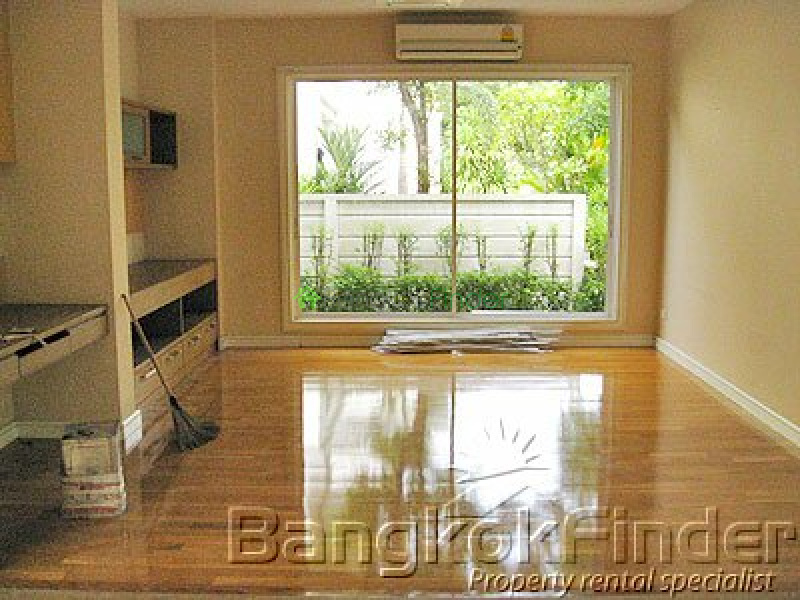 Sukhumvit-Thonglor, Thonglor, Bangkok, Thailand, 4 Bedrooms Bedrooms, ,5 BathroomsBathrooms,House,For Rent,Sukhumvit-Thonglor,254