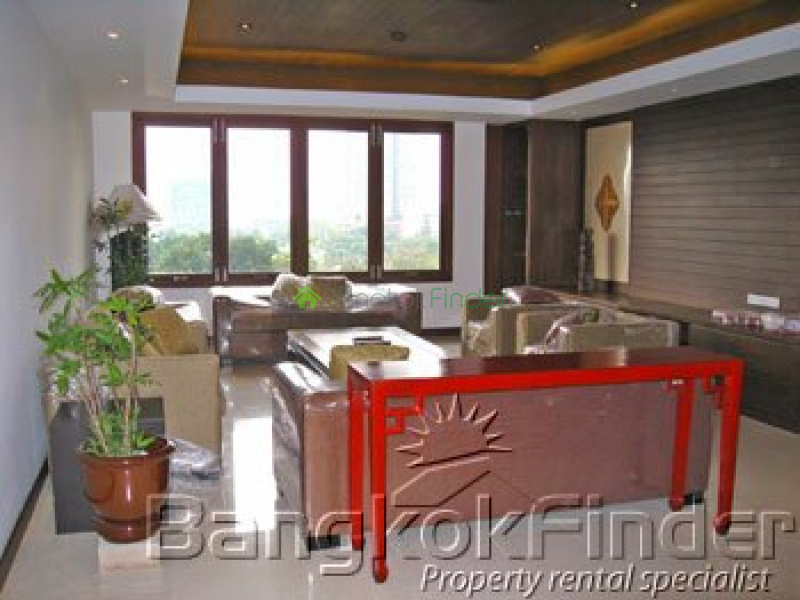 Sukhumvit-Ekamai, Ekamai, Bangkok, Thailand, 4 Bedrooms Bedrooms, ,5 BathroomsBathrooms,Condo,For Rent,Baan Ananda,Sukhumvit-Ekamai,314