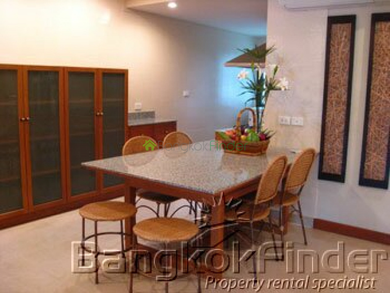 Sukhumvit-Ekamai, Ekamai, Bangkok, Thailand, 2 Bedrooms Bedrooms, ,2 BathroomsBathrooms,Condo,For Rent,Baan Ananda,Sukhumvit-Ekamai,319