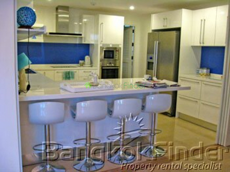 Sukhumvit-Ekamai, Ekamai, Bangkok, Thailand, 3 Bedrooms Bedrooms, ,4 BathroomsBathrooms,Condo,For Rent,Baan Ananda,Sukhumvit-Ekamai,331