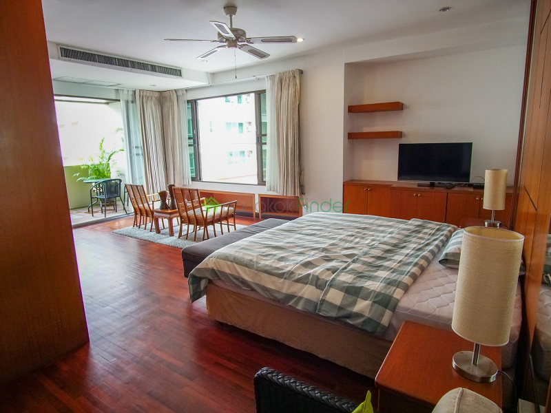 Sukhumvit-Phrom Phong, Phrom Phong, Bangkok, Thailand, 4 Bedrooms Bedrooms, ,4 BathroomsBathrooms,Condo,For Rent,Raintree Village,Sukhumvit-Phrom Phong,396