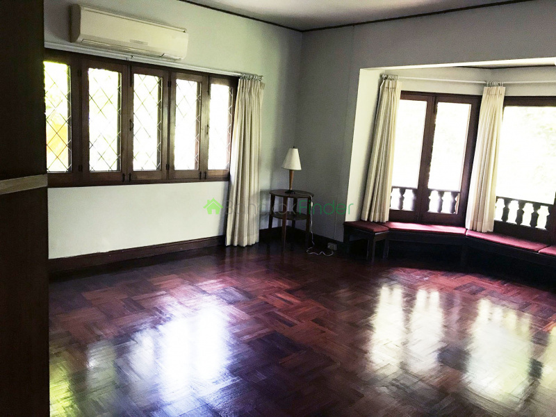 Sukhumvit-Phrom Phong, Phrom Phong, Bangkok, Thailand, 4 Bedrooms Bedrooms, ,5 BathroomsBathrooms,House,For Rent,Sukhumvit-Phrom Phong,410