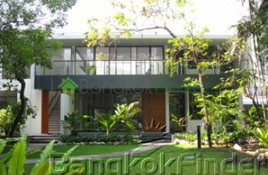 Sathorn, Sathorn, Bangkok, Thailand, 4 Bedrooms Bedrooms, ,4 BathroomsBathrooms,Condo,For Rent,Praphai House,Sathorn,415