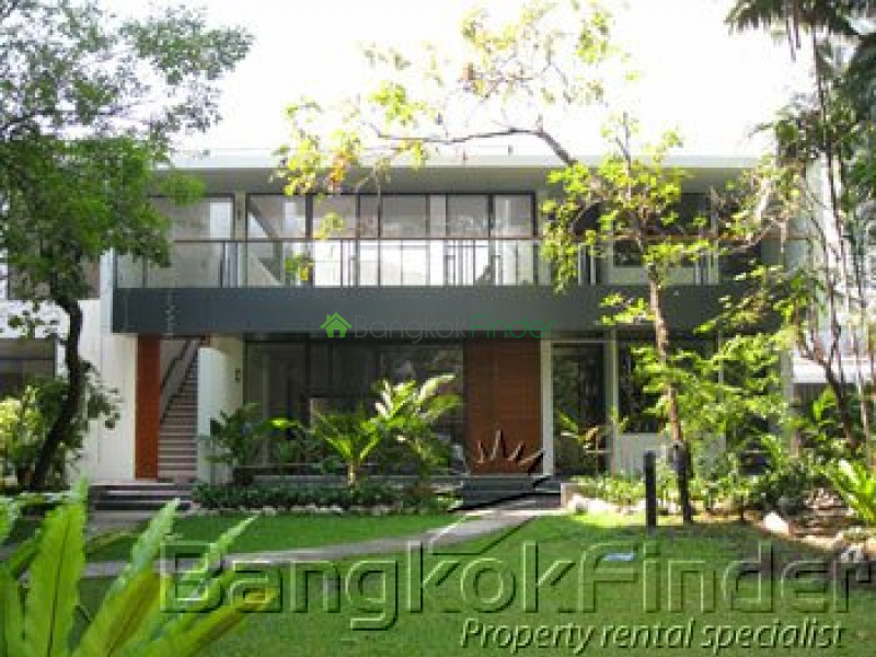 Sathorn, Sathorn, Bangkok, Thailand, 4 Bedrooms Bedrooms, ,4 BathroomsBathrooms,Condo,For Rent,Praphai House,Sathorn,415