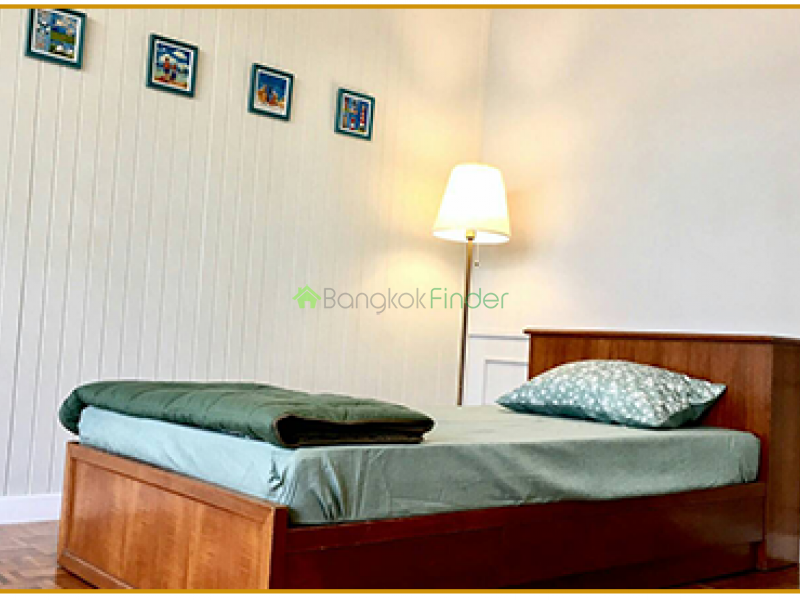 Sukhumvit-Phrom Phong, Phrom Phong, Bangkok, Thailand, 4 Bedrooms Bedrooms, ,4 BathroomsBathrooms,Condo,For Rent,Aramvej,Sukhumvit-Phrom Phong,448
