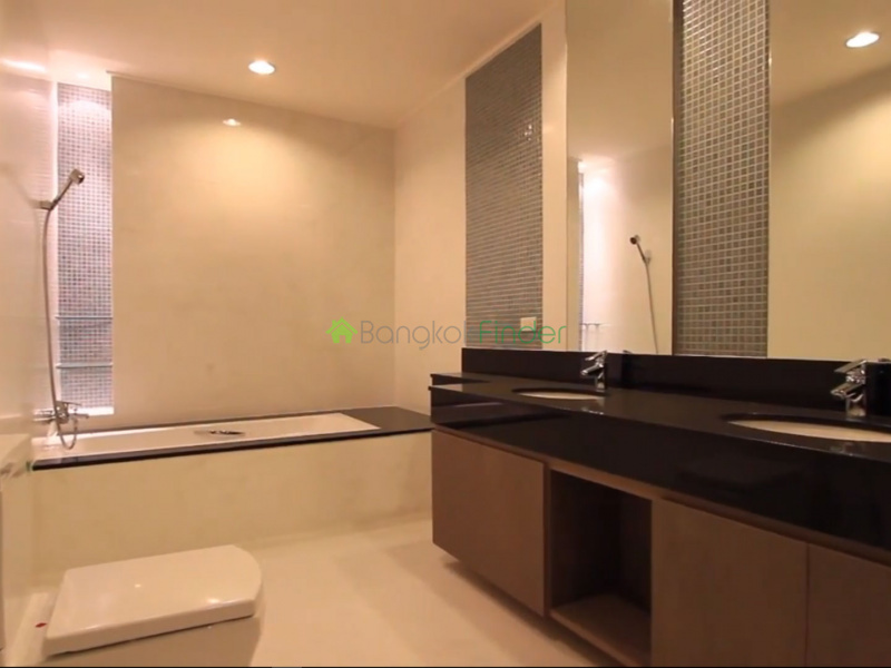 Sathorn, Sathorn, Bangkok, Thailand, 4 Bedrooms Bedrooms, ,4 BathroomsBathrooms,Condo,For Rent,Baan Suanplu,Sathorn,452