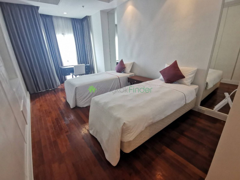 Ploenchit-Chidlom, Ploenchit, Bangkok, Thailand, 5 Bedrooms Bedrooms, ,Condo,For Rent,Royal Residence Park,Ploenchit-Chidlom,473