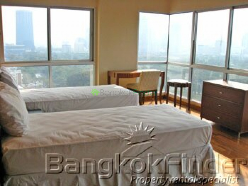 Ploenchit-Chidlom, Ploenchit, Bangkok, Thailand, 5 Bedrooms Bedrooms, ,4 BathroomsBathrooms,Condo,For Rent,Royal Residence Park,Ploenchit-Chidlom,474
