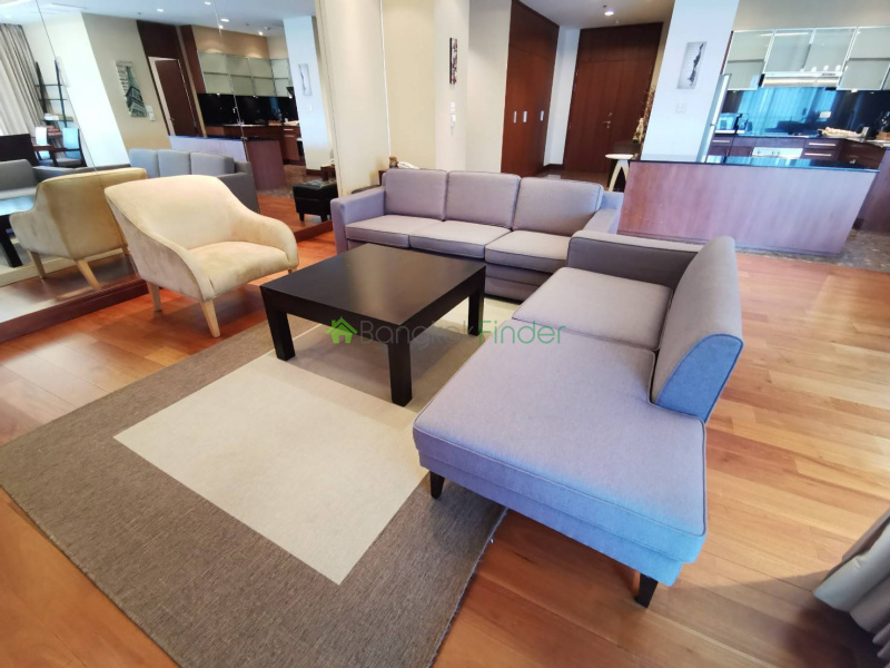 1 Wireless Road, Ploenchit, Bangkok, Thailand, 3 Bedrooms Bedrooms, ,4 BathroomsBathrooms,Condo,For Rent,Royal Residence Park,Wireless Road,475