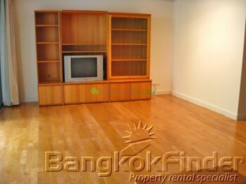 Sathorn, Sathorn, Bangkok, Thailand, 4 Bedrooms Bedrooms, ,5 BathroomsBathrooms,Condo,For Rent,Tipamas Suites,Sathorn,491