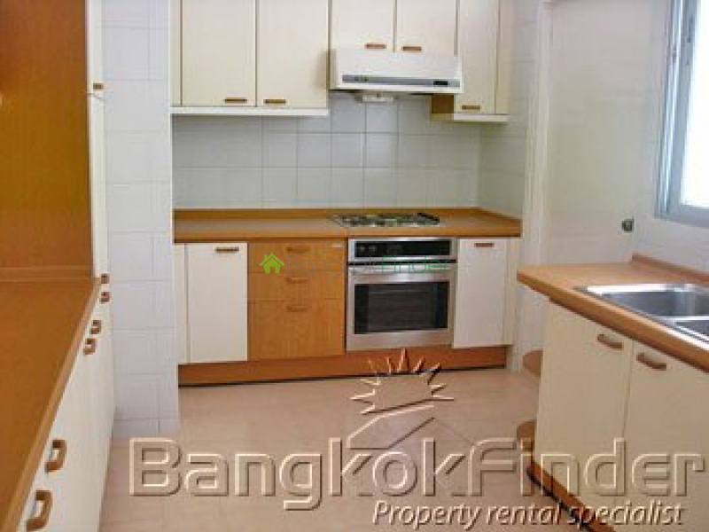 Sukhumvit-Phrom Phong, Phrom Phong, Bangkok, Thailand, 3 Bedrooms Bedrooms, ,4 BathroomsBathrooms,Condo,For Rent,Krungthep Thani,Sukhumvit-Phrom Phong,496