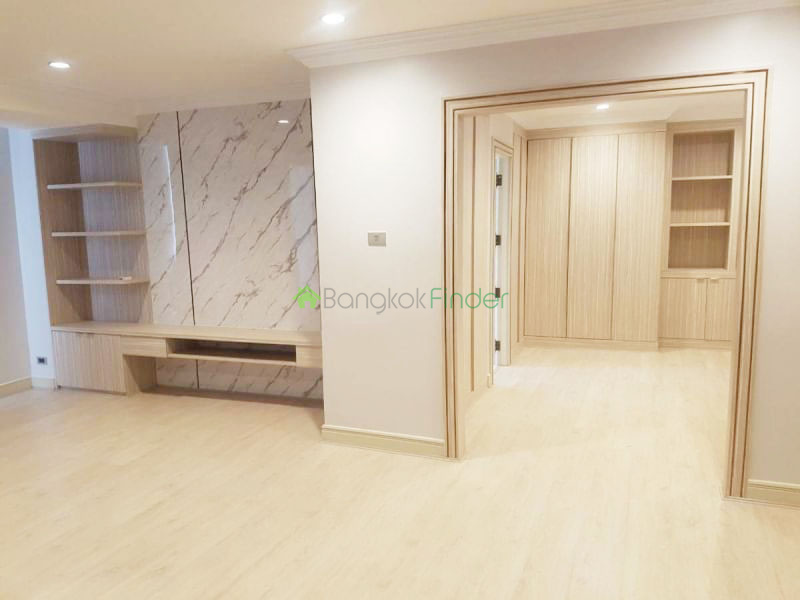 Sukhumvit-Phrom Phong, Phrom Phong, Bangkok, Thailand, 4 Bedrooms Bedrooms, ,5 BathroomsBathrooms,Condo,For Rent,Raj Mansion,Sukhumvit-Phrom Phong,499