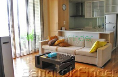 Silom, Silom, Bangkok, Thailand, 3 Bedrooms Bedrooms, ,2 BathroomsBathrooms,Condo,For Rent,The Legend,Silom,524