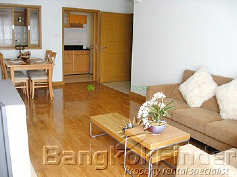 Sukhumvit-Phrom Phong, Phrom Phong, Bangkok, Thailand, 2 Bedrooms Bedrooms, ,2 BathroomsBathrooms,Condo,For Rent,Queen Park View (Office),Sukhumvit-Phrom Phong,560