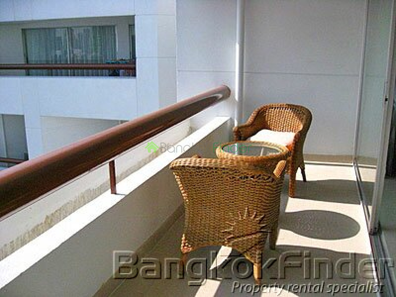 Soi Ngamduplee, Sathorn, Bangkok, Thailand, 3 Bedrooms Bedrooms, ,3 BathroomsBathrooms,Condo,For Rent,Esmeralda Apartments,Soi Ngamduplee,573