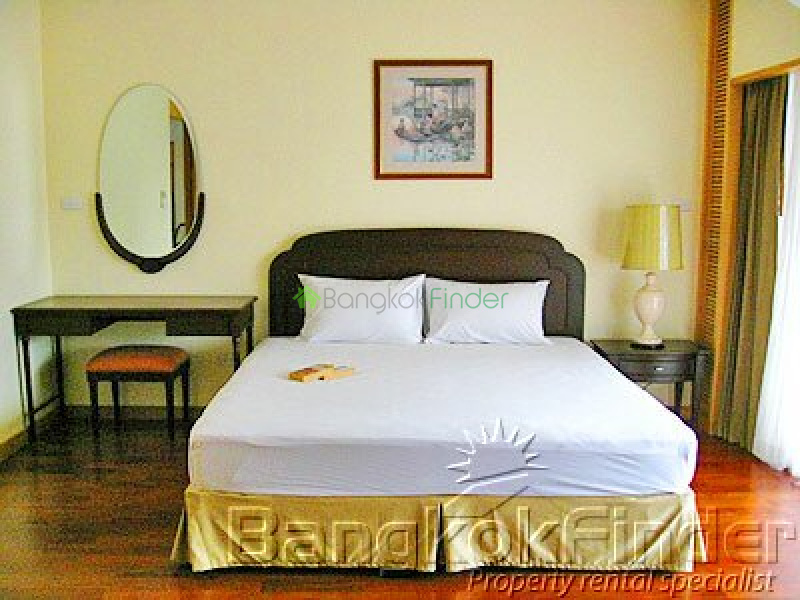 Soi Ngamduplee, Sathorn, Bangkok, Thailand, 3 Bedrooms Bedrooms, ,3 BathroomsBathrooms,Condo,For Rent,Esmeralda Apartments,Soi Ngamduplee,573