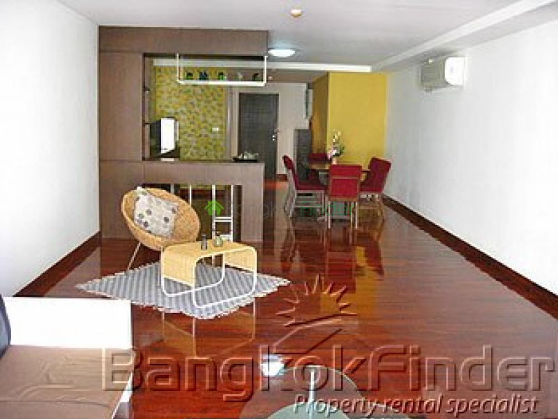 Sukhumvit-Nana, Nana, Bangkok, Thailand, 2 Bedrooms Bedrooms, ,2 BathroomsBathrooms,Condo,For Rent,Urbana 15,Sukhumvit-Nana,583