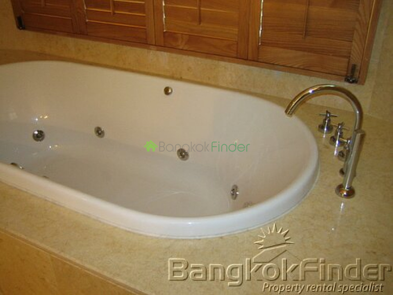 Rajadamri, Rajadamri, Bangkok, Thailand, 3 Bedrooms Bedrooms, ,4 BathroomsBathrooms,Condo,For Rent,The Rajadamri (Office),Rajadamri,611