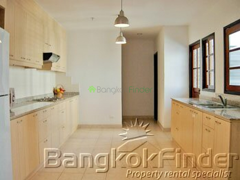 Sukhumvit-Phrom Phong, Phrom Phong, Bangkok, Thailand, 3 Bedrooms Bedrooms, ,3 BathroomsBathrooms,Condo,For Rent,33 Tower,Sukhumvit-Phrom Phong,626