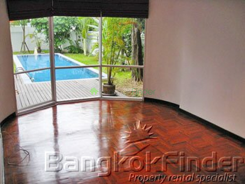 55 Sukhumvit, Thonglor, Bangkok, Thailand, 4 Bedrooms Bedrooms, ,5 BathroomsBathrooms,House,For Rent,Sukhumvit,696