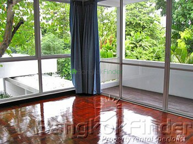 55 Sukhumvit, Thonglor, Bangkok, Thailand, 4 Bedrooms Bedrooms, ,5 BathroomsBathrooms,House,For Rent,Sukhumvit,696