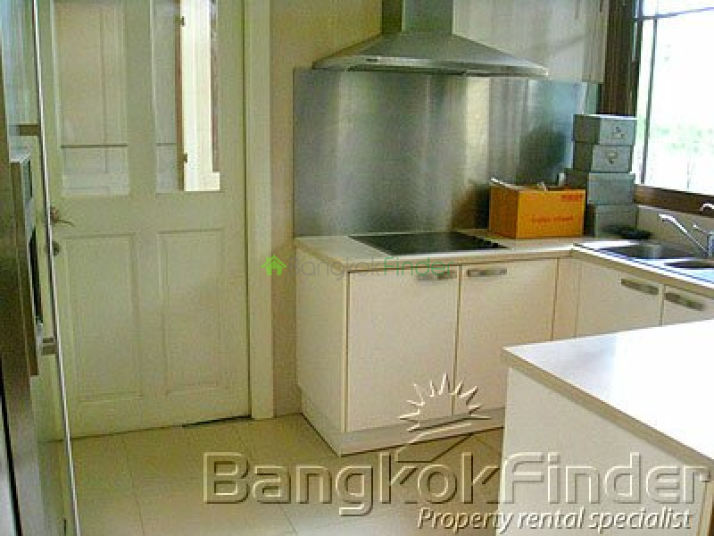 Sukhumvit- Phra Kanong- Phra Khanong- Bangkok- Thailand, 4 Bedrooms Bedrooms, ,5 BathroomsBathrooms,House,Sold,Sukhumvit-Phra Kanong,738