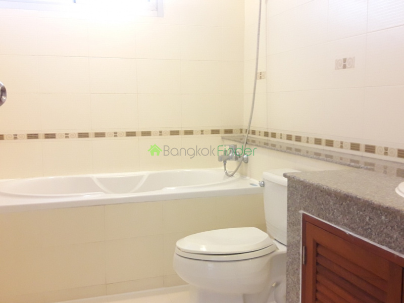 Sukhumvit-Phrom Phong, Phrom Phong, Bangkok, Thailand, 4 Bedrooms Bedrooms, ,3 BathroomsBathrooms,House,For Rent,Sukhumvit-Phrom Phong,744