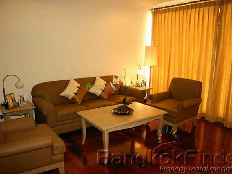 Sukhumvit-Nana, Nana, Bangkok, Thailand, 2 Bedrooms Bedrooms, ,2 BathroomsBathrooms,Condo,For Rent,Urbana 15,Sukhumvit-Nana,822